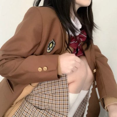 女哭声